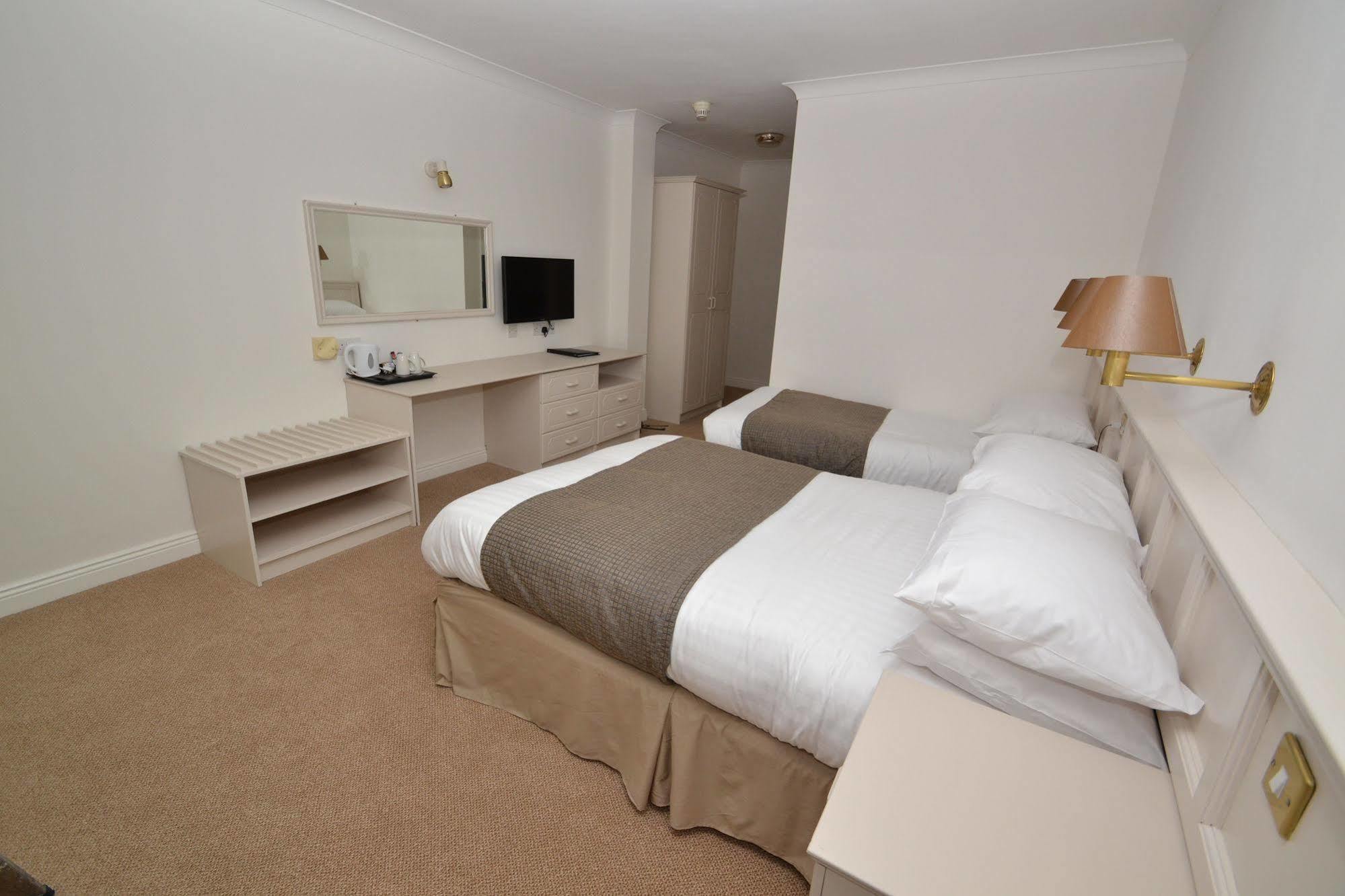 Hotel Bay View 3*